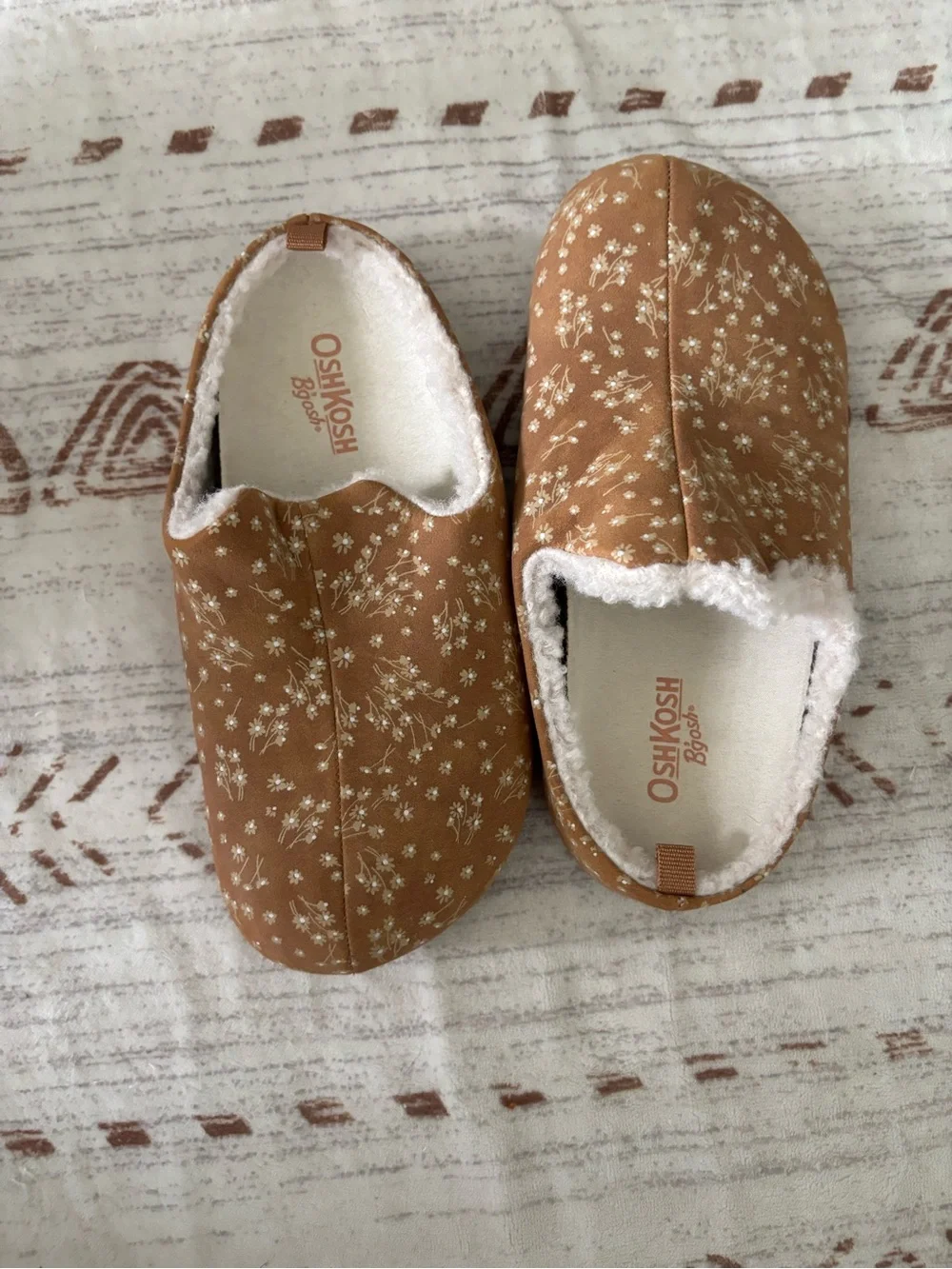 OshKosh B'gosh Cozy Floral Slip-On Slippers - Rust